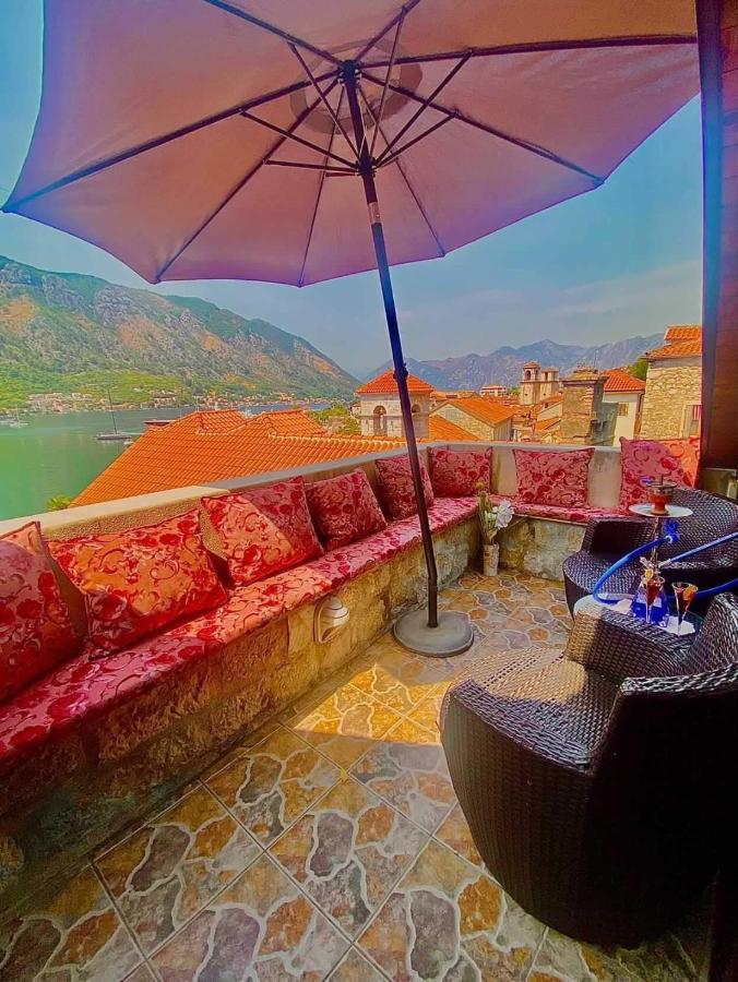 Vincenza Apartment Kotor Bagian luar foto